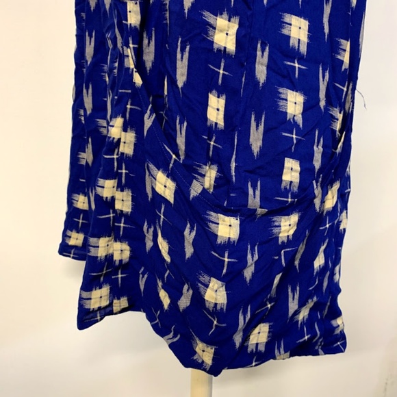 Holding Horses Anthro Abstract Plaid Tunic Top - Picture 5 of 8